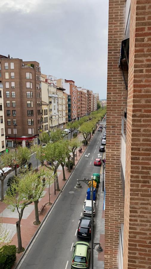 Apartamento Logrono Avenida Ayuntamiento Exterior foto
